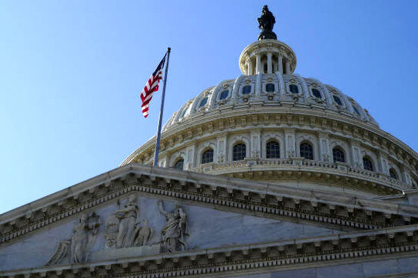 مجلس نمایندگان آمریکا هفته آینده بودجه کمکی اوکراین، اسرائیل و تایوان را به رای می‌گذارد