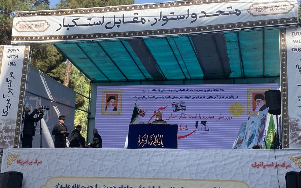  ۱۳ آبان، حرکت دانش‌آموزان و دانشجویان برای حفظ استقلال کشور بود/ استقلال خود را معامله نمی‌کنیم
