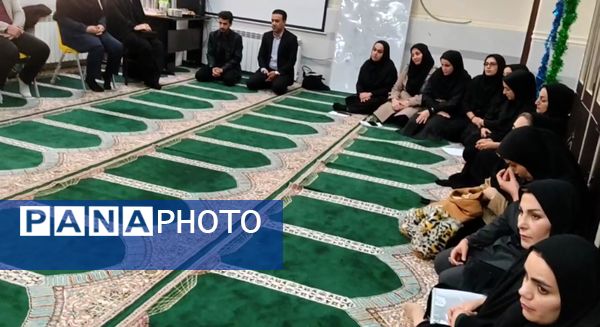 پایان شیرینِ یک آغاز؛ جشن فارغ‌التحصیلی دانشجویان آموزش ابتدایی در سما معمولان