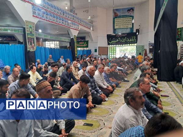 گرامیداشت سالروز اقامه اولین نمازجمعه کشور در آشخانه 