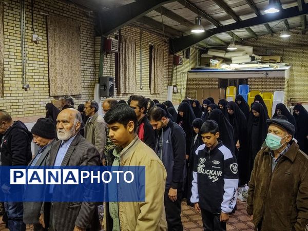 مراسم اکران فیلم سینمایی مجنون در دبیرستان کوثر شهر رباط‌سنگ