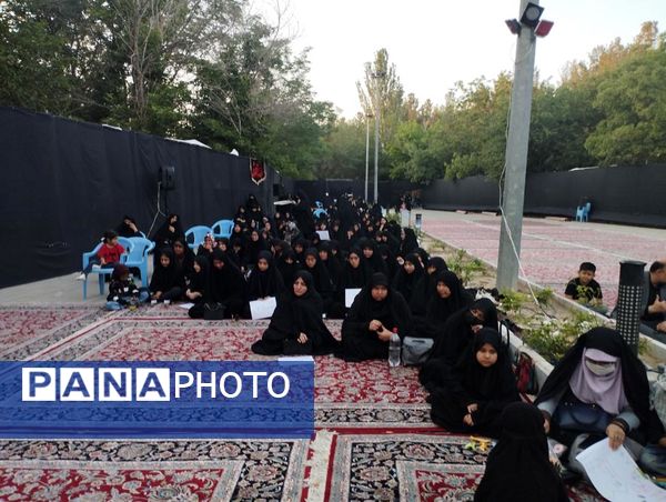 تجمع خانوادگی به‌مناسبت گرامی‌داشت هفته عفاف و حجاب در فریمان