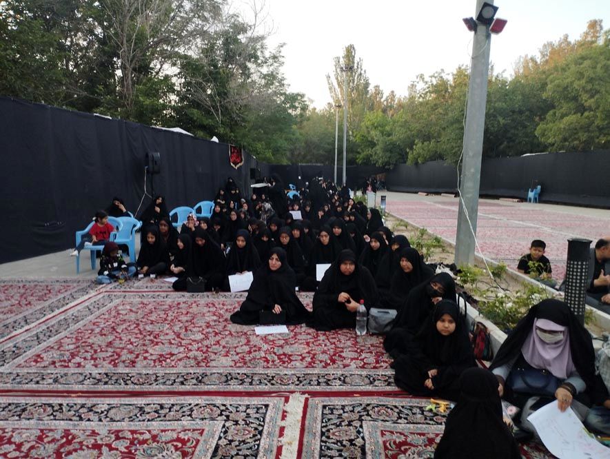 تجمع خانوادگی به‌مناسبت گرامی‌داشت هفته عفاف و حجاب در فریمان