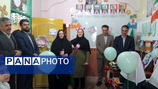جشن شکوفه‌ها در اهر 