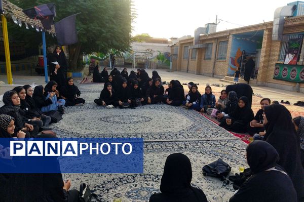 هیئت دانش آموزی دختران حاج قاسم در خلیل آباد