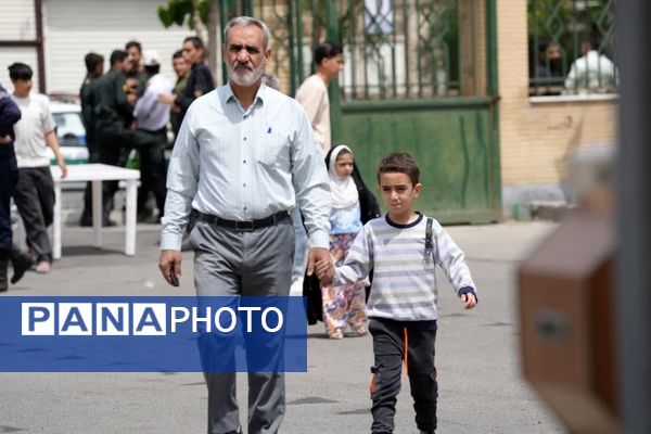 اقامه نماز عید قربان در مصلای شهرستان فردیس 