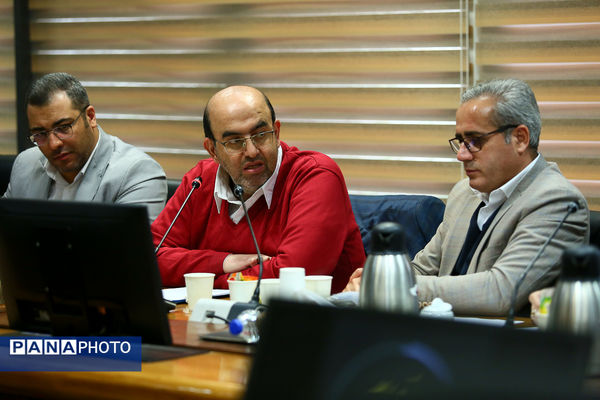 نشست صمیمانه وزیر آموزش و پرورش با مدیران مدارس