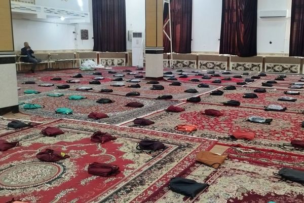 دلگرمی بزرگ همراه با خوشحالی برای دانش آموزان با بسته های نوشت‌افزار 