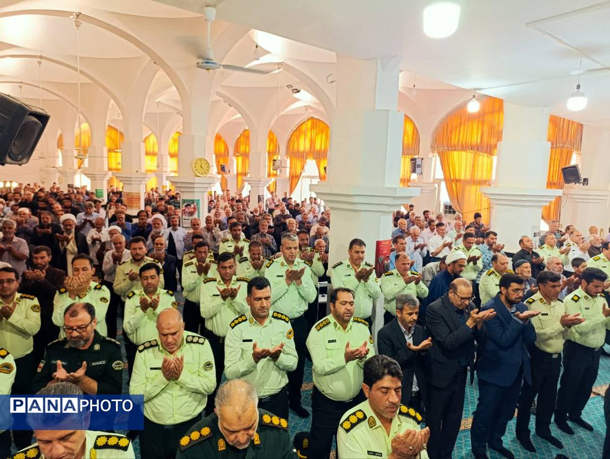 برگزاری نماز عبادی سیاسی جمعه همزمان با شروع هفته انتظامی در شهرستان خلیل اباد 