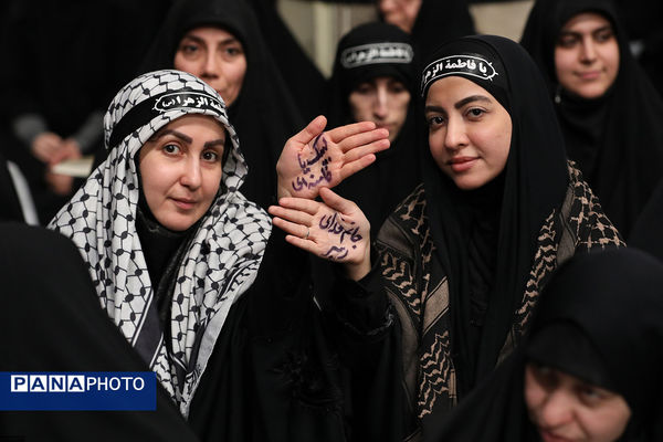 مراسم عزاداری شب شهادت حضرت فاطمةالزهرا سلام‌الله‌علیها در حسینیه امام خمینی(ره)