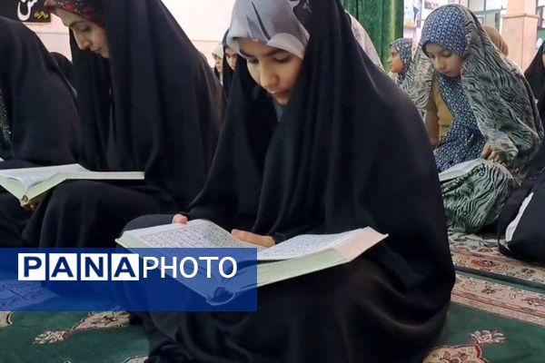 سه روز خلوت نوجوانانه با خدا در مسجد امام رضا (ع)