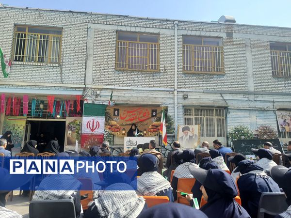 مراسم باشکوه زنگ ایثار و مقاومت در مدرسه شاهد تکتم ناحیه ۳
