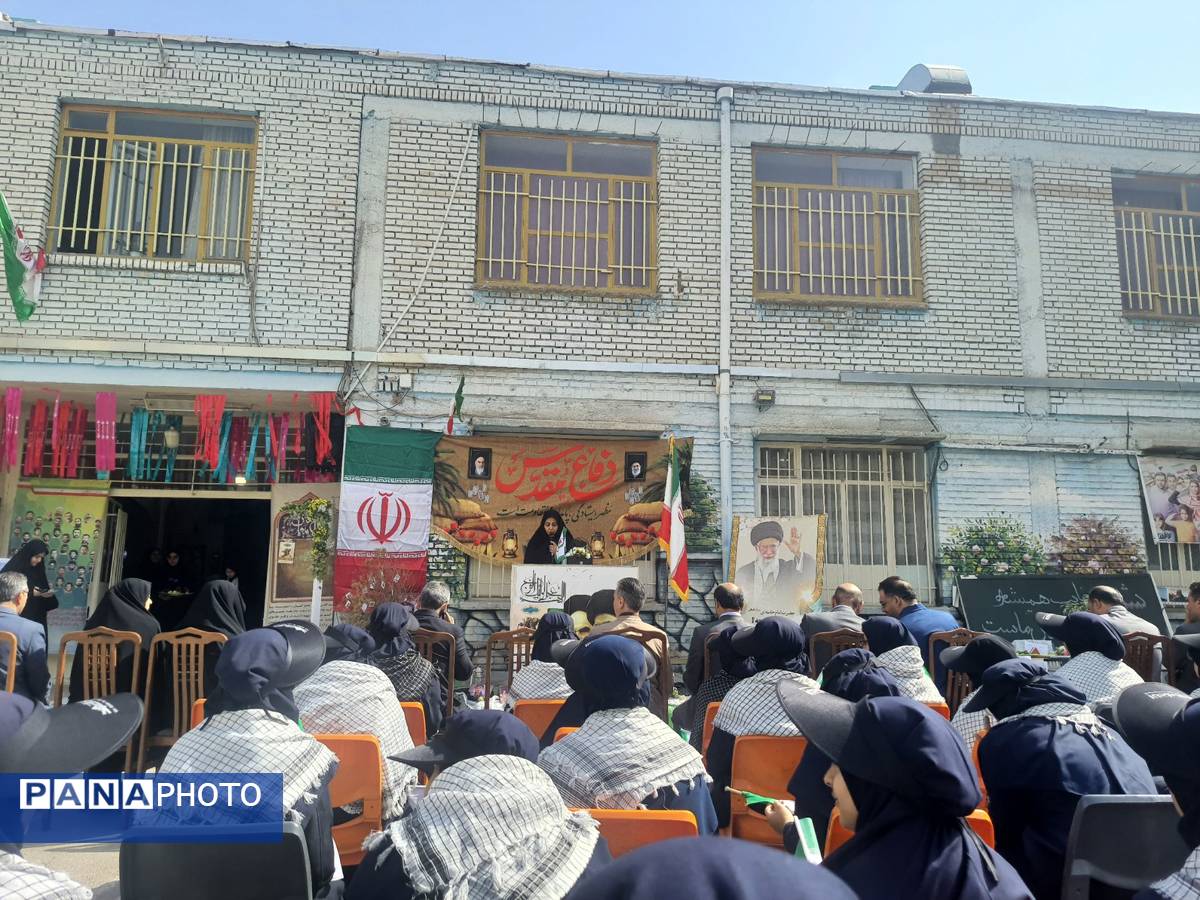 مراسم باشکوه زنگ ایثار و مقاومت در مدرسه شاهد تکتم ناحیه ۳