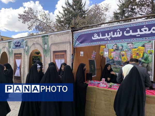  نمایشگاه دستاوردهای قرآنی در شهرستان فلارد 