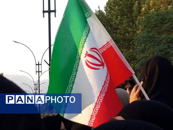 ملت ایران سکوت نخواهد کرد