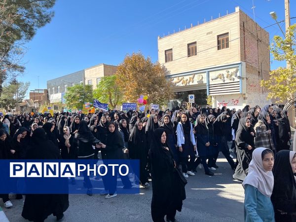 راهپیمایی سیزدهم آبان ماه در شهرستان خلیل آباد 