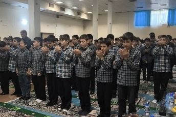 تابیدن نورِ هدایت در مدرسه