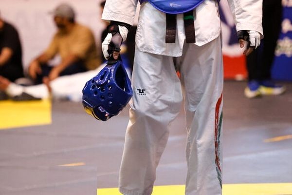 ورزشکار قمی بر سکوی سوم رقابت‌های لیگ نوجوانان تکواندو کشور ایستاد