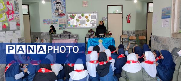 جشن روز معلم در مدرسه شهید احمد خاقانی شیروان