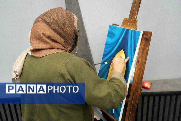 آیین رونمایی از دو اثر فاخر ادبی در شهرداری کهریزک 