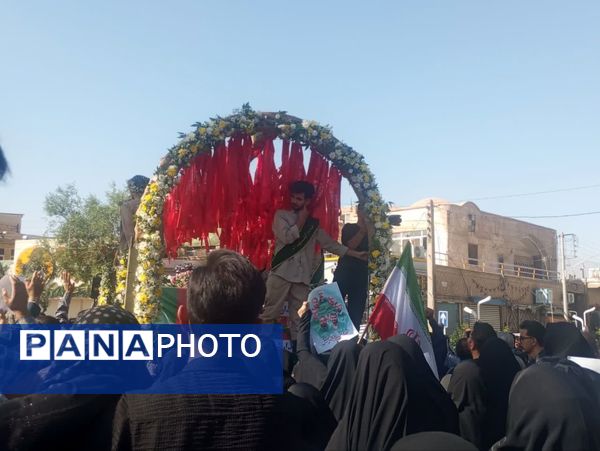 تشییع باشکوه پیکر شهدای مبارزه با اسرائیل در کاشان