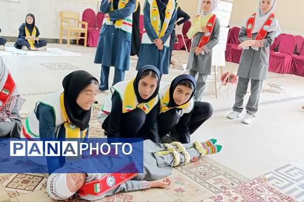 همایش دانش‌آموزان پیشرو گام دوم انقلاب اسلامی فارس