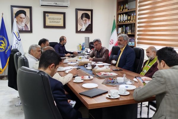 توجه ویژه به دانش‌آموزان نیازمند در جشن عاطفه ها