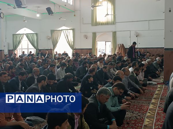 پایان یک ماه بندگی خداوند و نماز عید فطر در گناباد