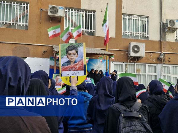 دبیرستان شاهد خیام میزبان جشنی پرشور به مناسبت روز دانش‌آموز