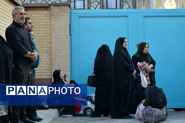 بدرقه دانش‌آموزان بهارستانی به راهیان‌نور