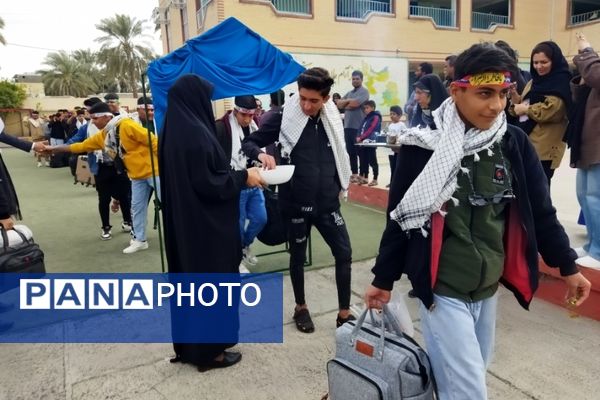 اعزام دانش‌آموزان پسر متوسطه دوم حاجی‌آباد به کربلای‌ایران