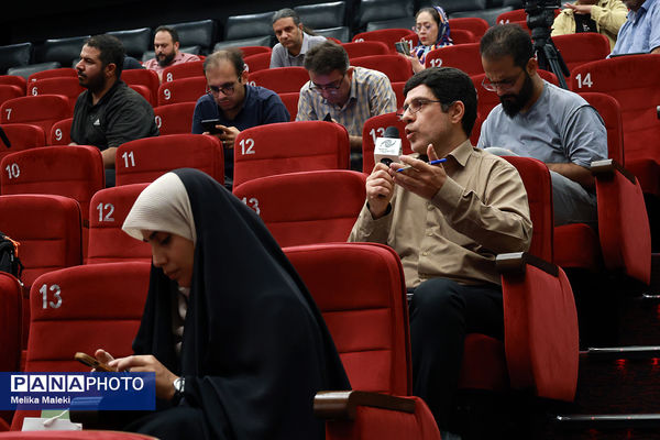 نشست خبری هشتمین المپیاد فیلمسازی نوجوانان ایران