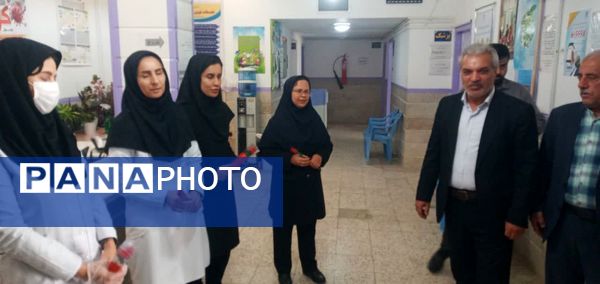 تقدیر امام جمعه سملقان از پرستاران شهر قاضی و شهر آوا 