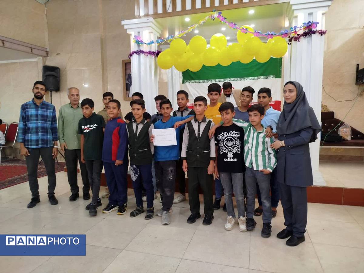 جشن فارغالتحصیلی دانشآموزان پایه ششم دبستان شهید پسندیده فدافن