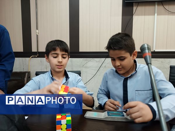 دوره توانمندسازی راه‌یافتگان ناحیه 3 شیراز به المپیاد رویش استانی