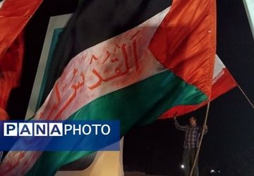 تقدیر دانش‌آموزان مدرسه معلم حمیدیه از دلاورمردان ‌سپاه