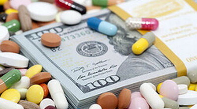 دارو و تجهیزات پزشکی زیر سایه انباشت بدهی‌ها