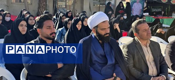 برگزاری یادواره «لاله‌های روشن» در دبیرستان مهدیه