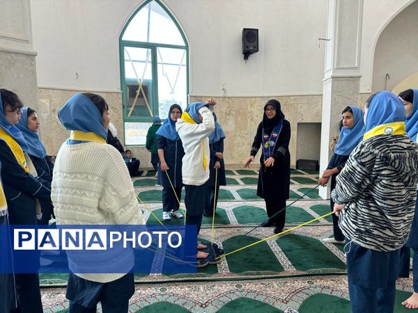 سفری هیجان انگیز به دنیایی تمشک با دختران ملارد 