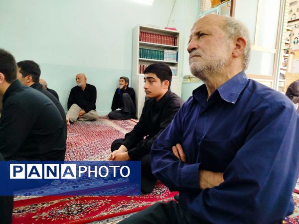 مجلس عزای حسینی در حوزه علمیه امام صادق (ع) کاشمر