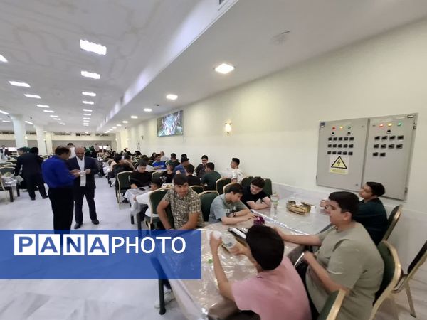 سفر معنوی دانش‌آموزان سما کاشان به مشهد مقدس در دهه کرامت
