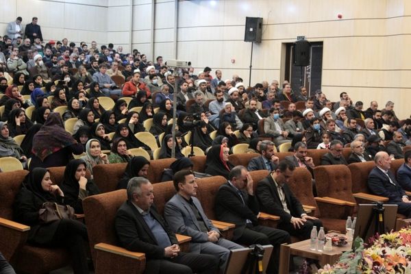 ‌همایش ‌استانی تجلیل از فعالان عرصه تربیتی آموزش و پرورش گلستان