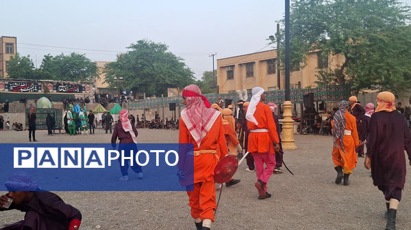 آیین سنتی تعزیه‌‌‌خوانی روز عاشورا در میناب 