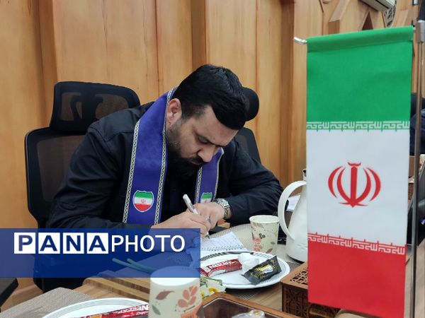 نشست هم‌اندیشی مسئولان سازمان دانش‌آموزی استان فارس روز اول