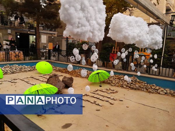 جشنواره انشاء در دبیرستان سلاله ناحیه یک کرج 