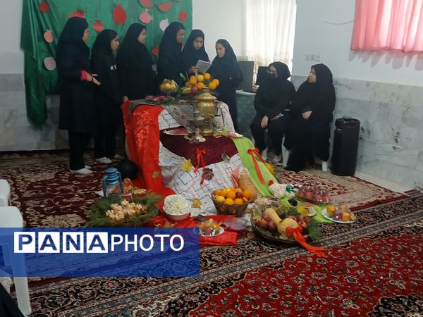 بزرگداشت شب یلدا  در آموزشگاه مرحوم صفری شهرستان خلیل آباد 