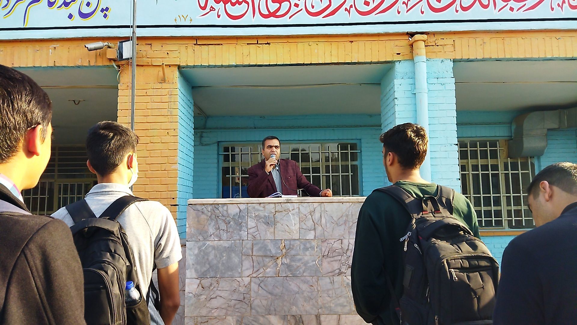 گرامیداشت هفته سلامت روان در دبیرستان شاهد ابوذر غفاری 
