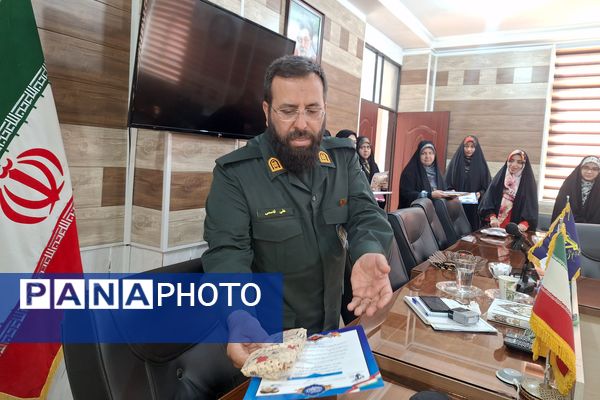 نشست هم‌اندیشی بسیجیان فعال در راستای وعده صادق ۲