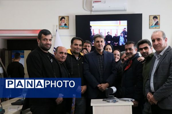 آیین قدردانی از زحمات کارکنان اداره‌کل ورزش و جوانان در شهرکرد