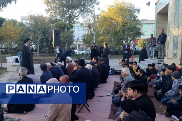 برگزاری نماز باران به امامت سید ابراهیم حسینی امام جمعه شهرستان فردیس در شهرک وحدت